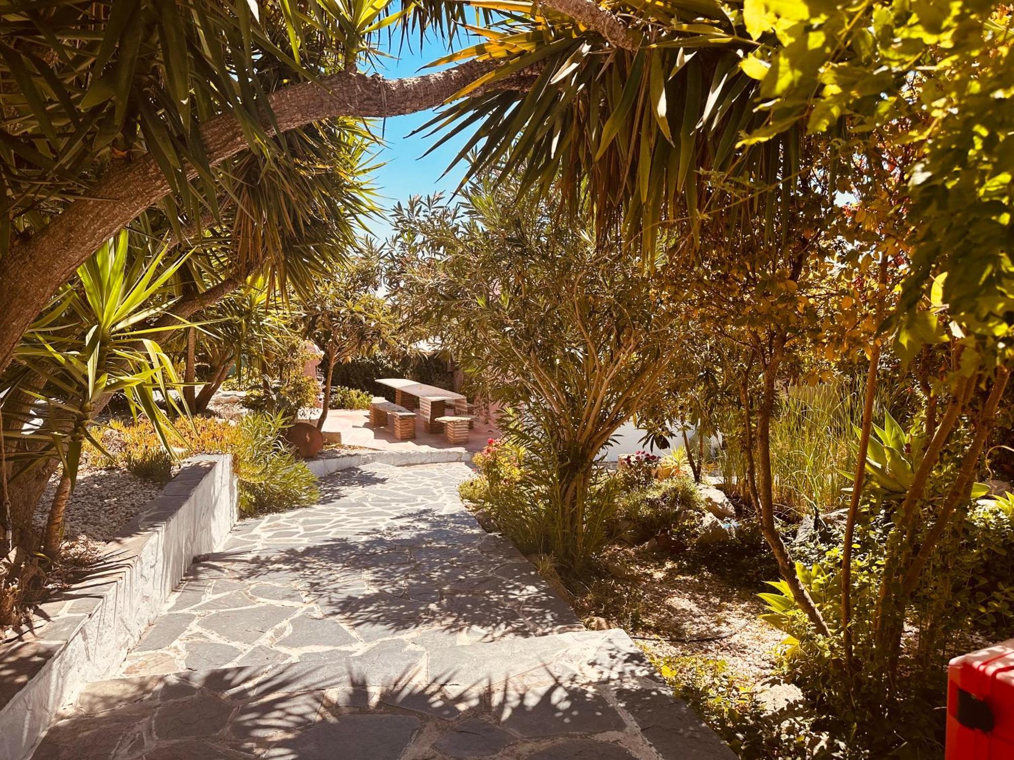 Casa Rico Frade Garden Hotel Sao Pedro do Corval Exterior photo